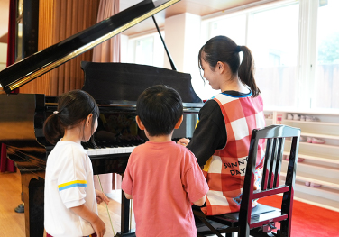 吉田学園 採用情報